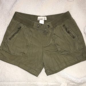 Old Navy Cargo shorts size small